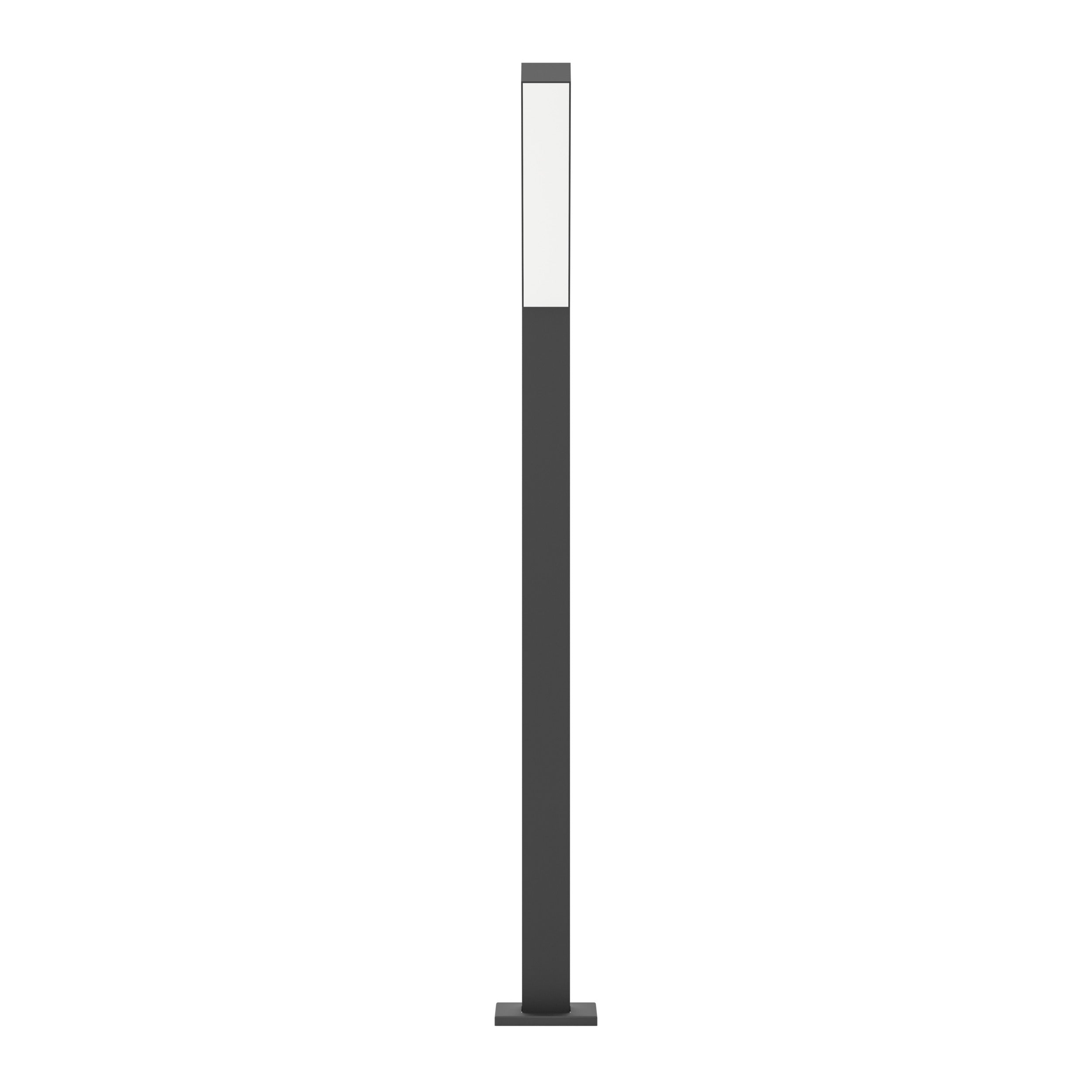 Ugento Udendørslampe - forfra - HAGRO
