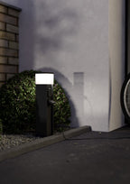 E27 Bedlampe H500 - lyser om aftenen - HAGRO