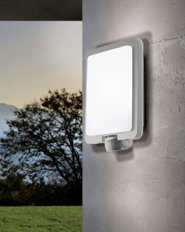Mussotto Væglampe Sensor H305 - lyser om aftenen - HAGRO